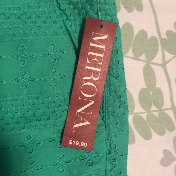 ** 5 for $25** BNWT Merona Eyelet Shorts - Picture 4 of 5